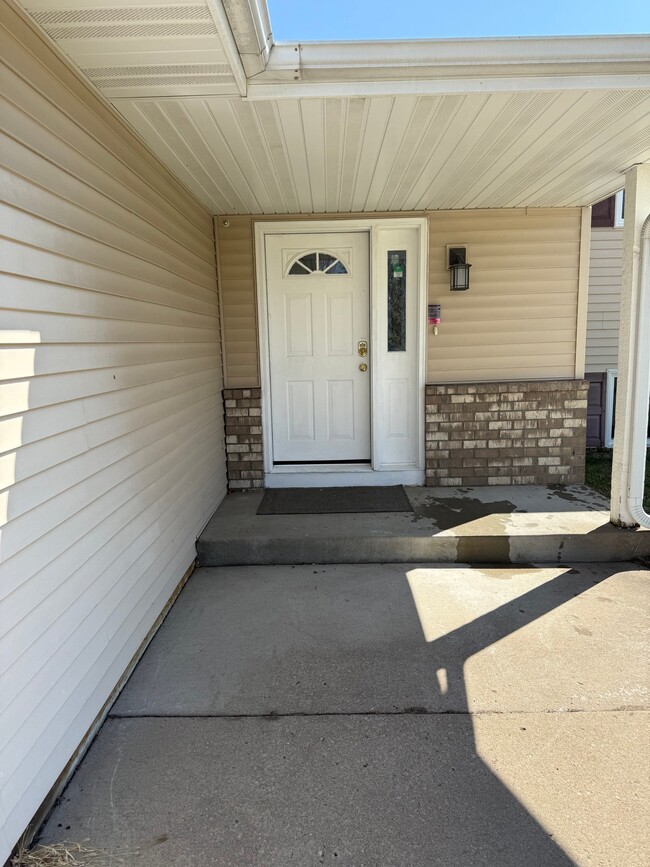 Building Photo - 13389 Nightingale St NW