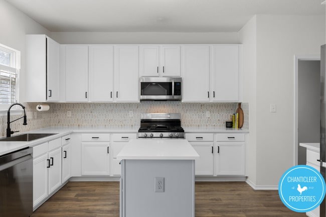 Photo - 5332 Seaspray Ln