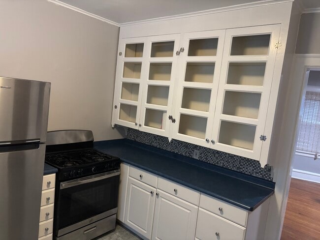 Building Photo - 783 Potomac Ave Unit Lower