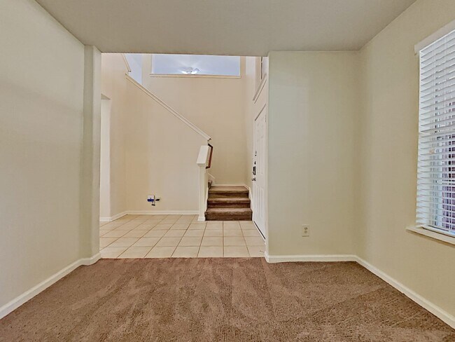 Photo - 2883 Diamond Bay Dr