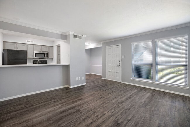 Nova Apartment Homes