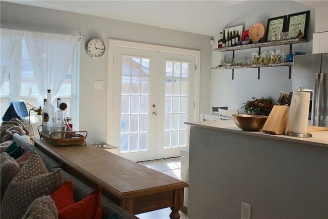 Photo - 1511 Rutland Dr