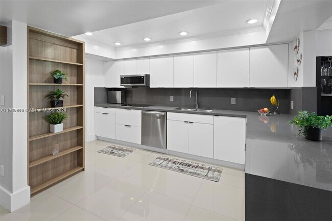 Photo - 19612 Bob-O-Link Dr