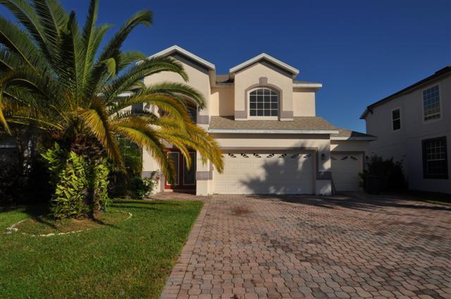Spacious 5/3 Single Family Home!! Availab... - Spacious 5/3 Single Family Home!!  Availab...