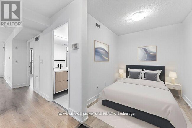 Photo - 205 The Donway W Unité 411