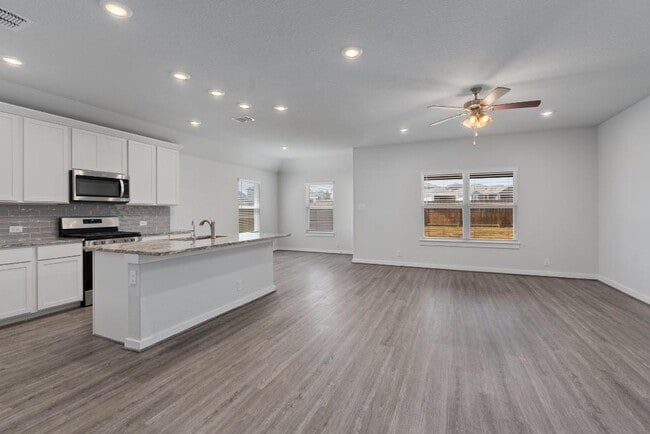 Photo - 4044 Legend Meadows