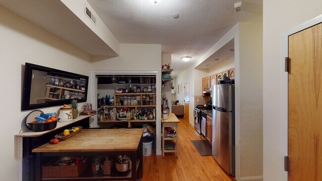 Photo - 22 Dwight St Unit 1