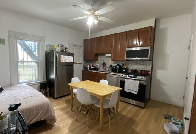 6 Sewall St Unit 1