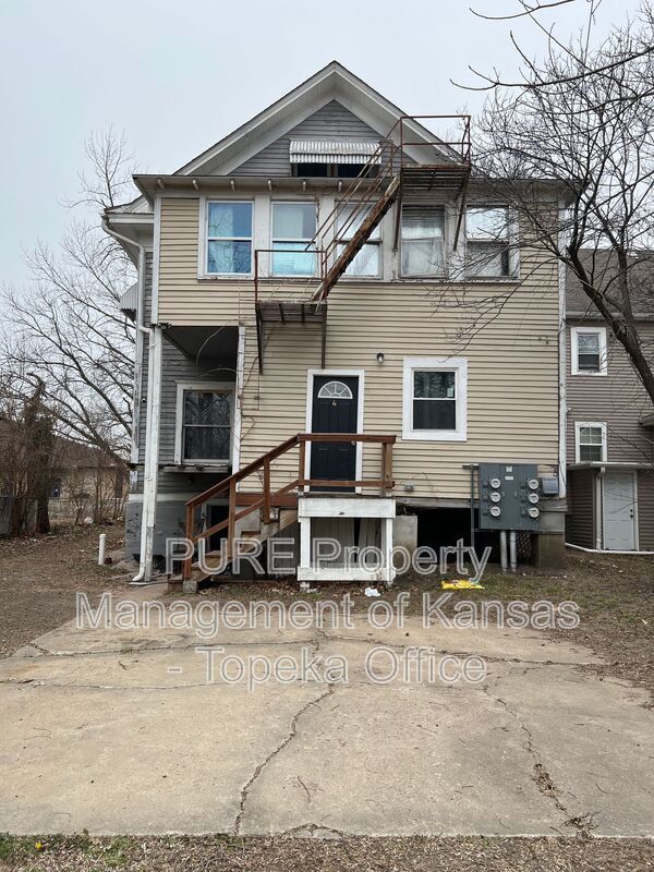 Photo - 1620 SW College Ave