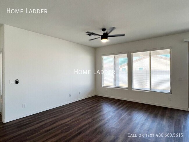 Photo - 1652 W Aztec Dr