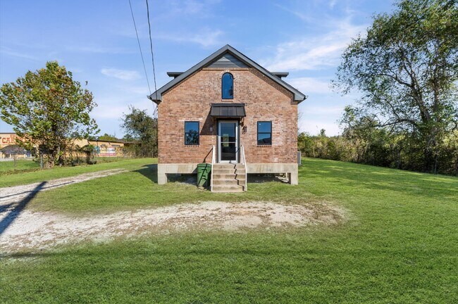 Photo - 1420 FM 1960