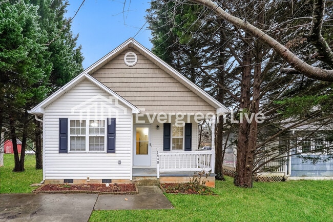 Building Photo - 1648 Thompson Dr