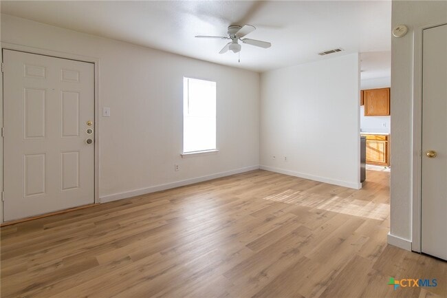 1601 Benttree Dr Unit C