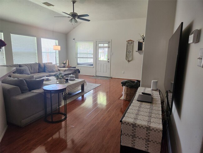 Photo - 5103 Forest Sage Ln