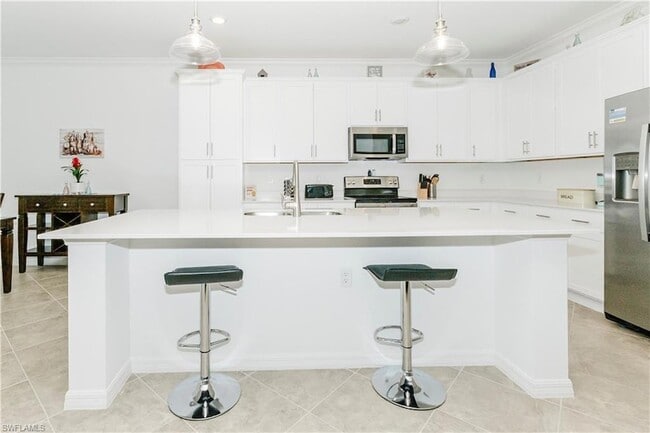 Photo - 6034 National Blvd