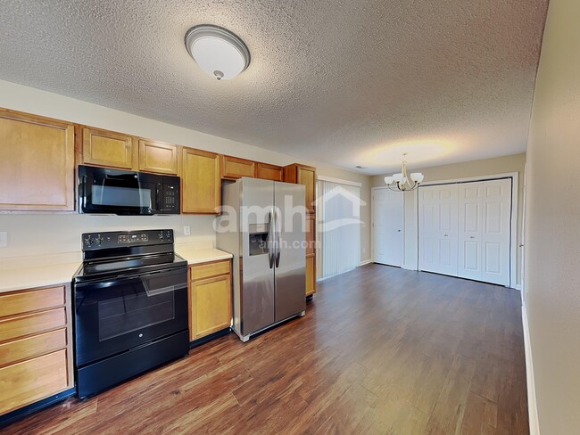 Photo - 656 Rocky Meadow Dr