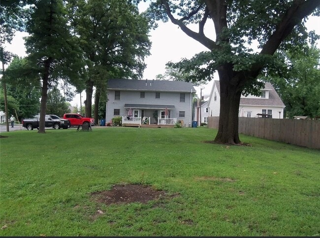 Back Yard - 412 Short St Unit 4122800