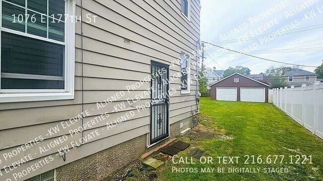 Photo - 1076 E 177th St