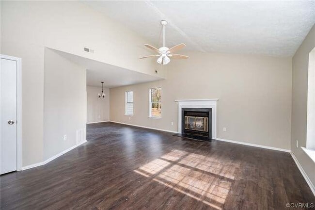 Photo - 9008 Stonebrook Dr