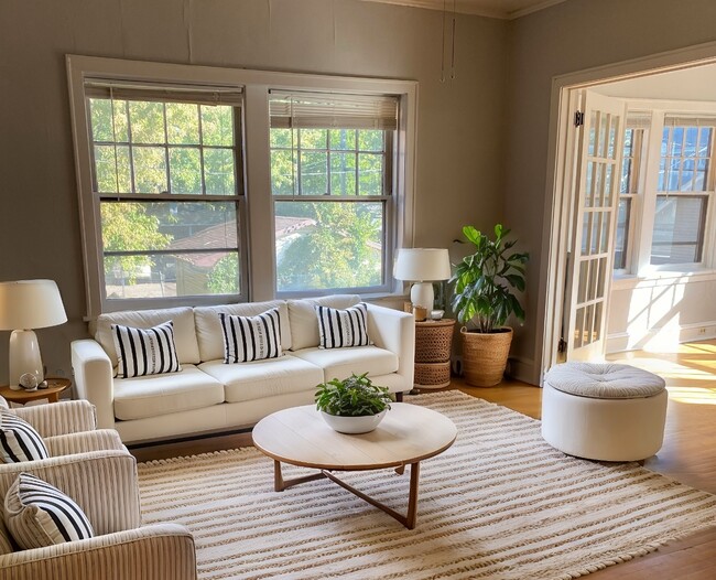 Photo - 3129 Aldrich