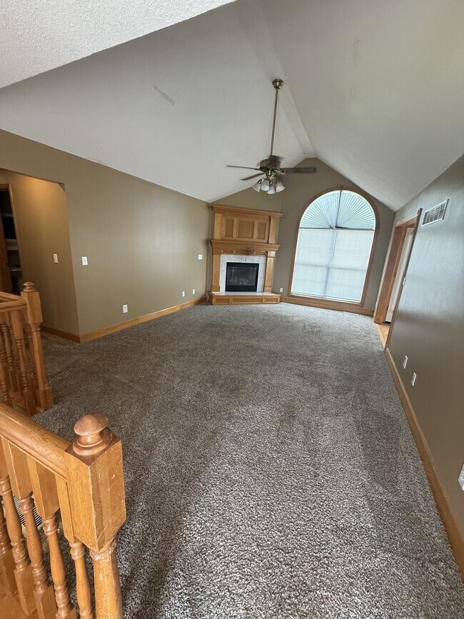 Photo - 822 SW Montana Ridge Dr