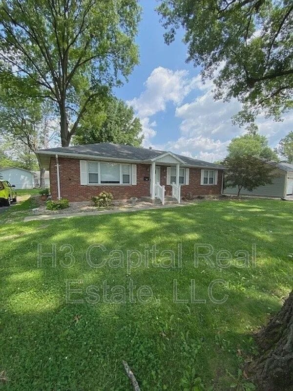 Photo - 2111 Clark Ave