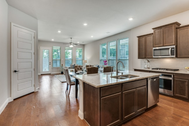 Photo - 1608 Grace Dr