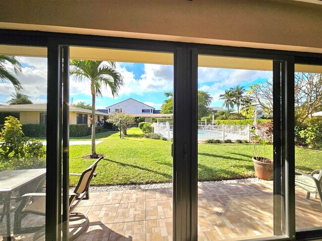 Photo - 3208 SE 11th St Unit 102