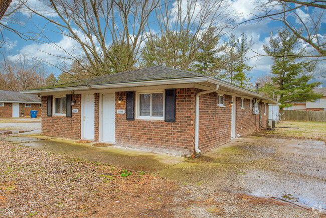 Building Photo - 8467 Bluff Rd Rental