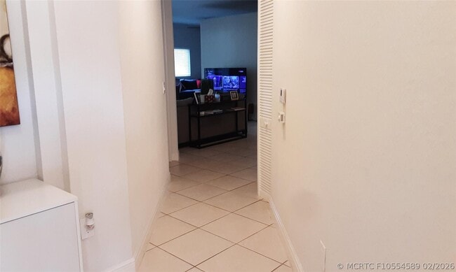 Photo - 7861 Exeter Blvd E