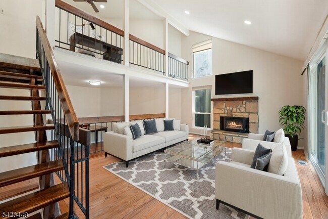 Photo - 257 Gemini Dr Unit 1B