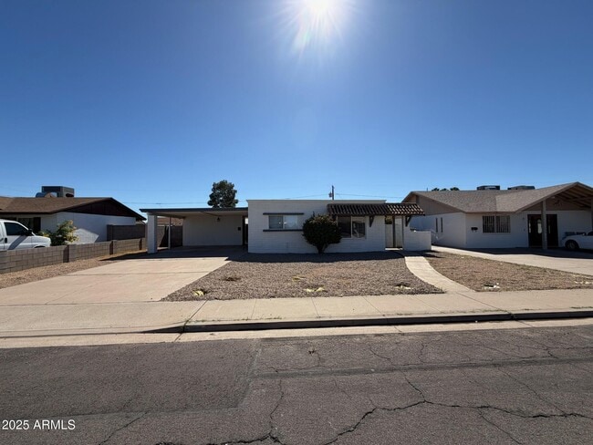 Photo - 153 E Hoover Ave