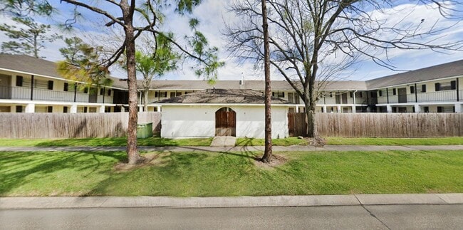 Camelot Apartments