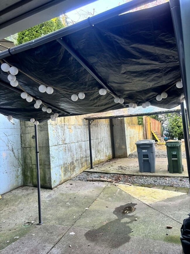 Photo - 803 9th Ave NW