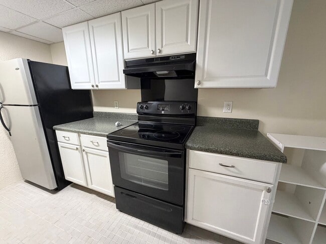 Photo - 1212 Agnese St