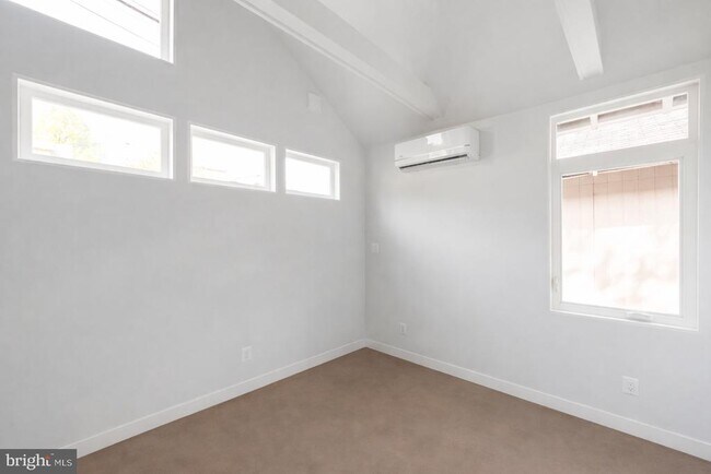 Photo - 1209 Gallatin St NW