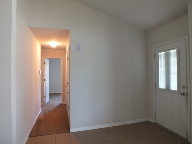 Photo - 255 Colony Dr