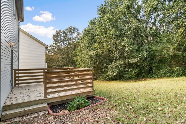 Photo - 2143 Bell St