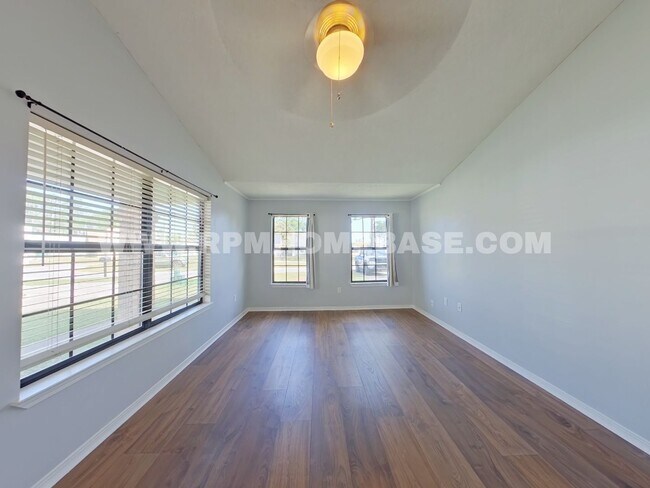 Photo - Cozy 3-Bedroom Home on a Corner Lot with F...