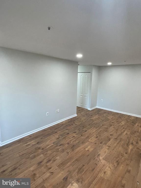 Photo - 8375 Montgomery Run Rd Unit E