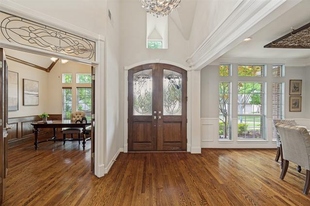 Photo - 804 Waterbury Ct