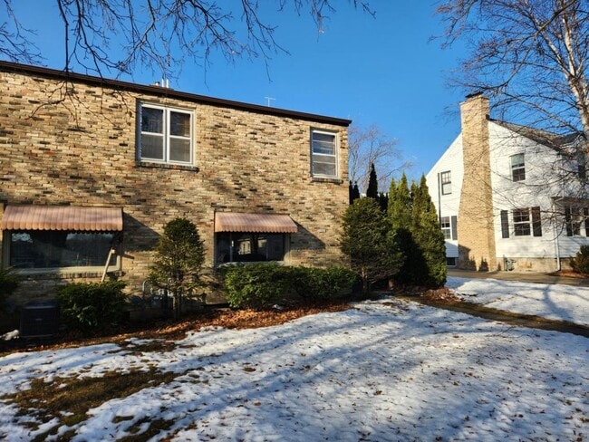 Photo - 1240 N 9th St