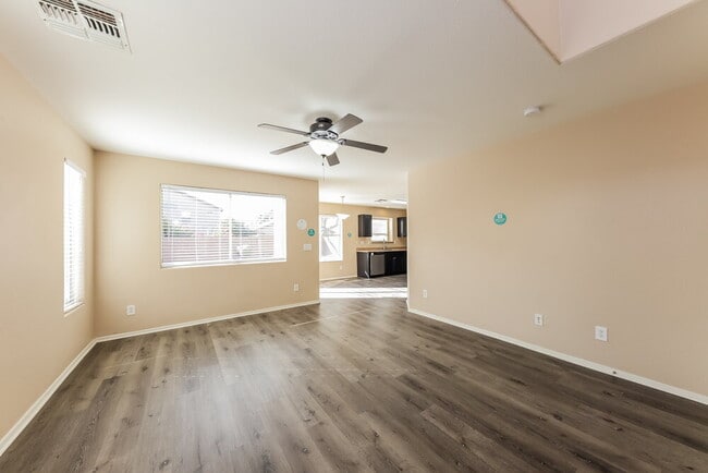 Photo - 12623 W Windsor Blvd