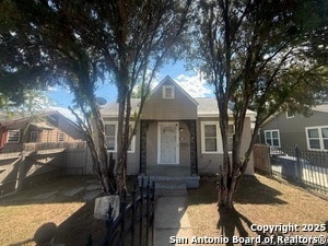 Photo - 1906 Sacramento St