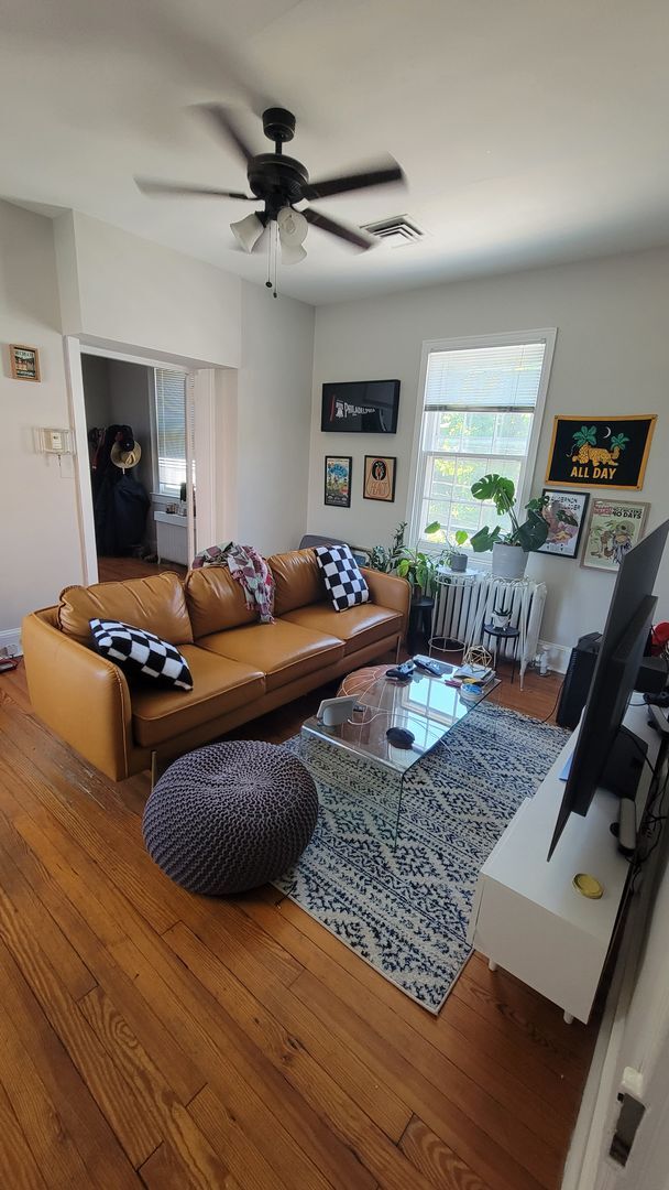 20 W 3rd St Apartment Unit #B - Frederick, MD | ForRent.com