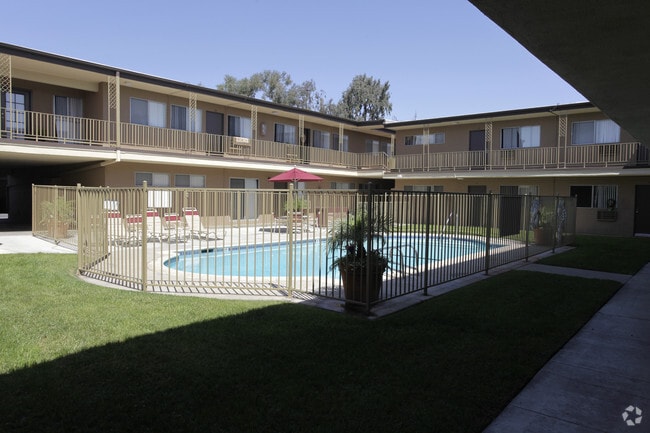 Photo - Hermosa Vista Apartments