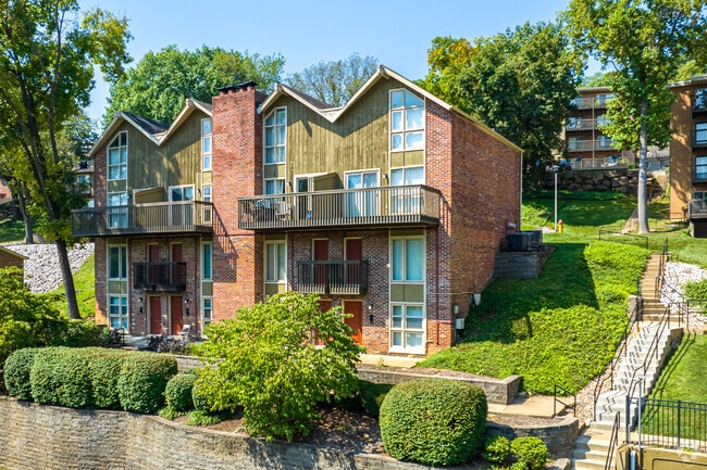 Building Photo - Kirkwood Bluffs Rental