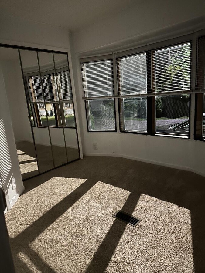 Photo - 11285 E Pleasant Lake Rd