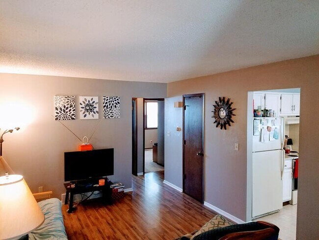 Photo - 426 Jeffrey Ln