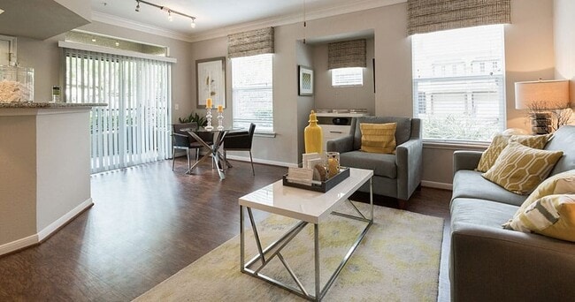 Photo - One Month Free on Houston 1-Beds! Unidad ODF1